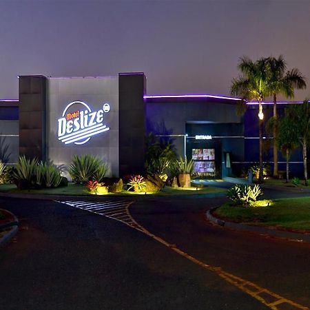 Deslize Motel 2 Uberlândia Buitenkant foto